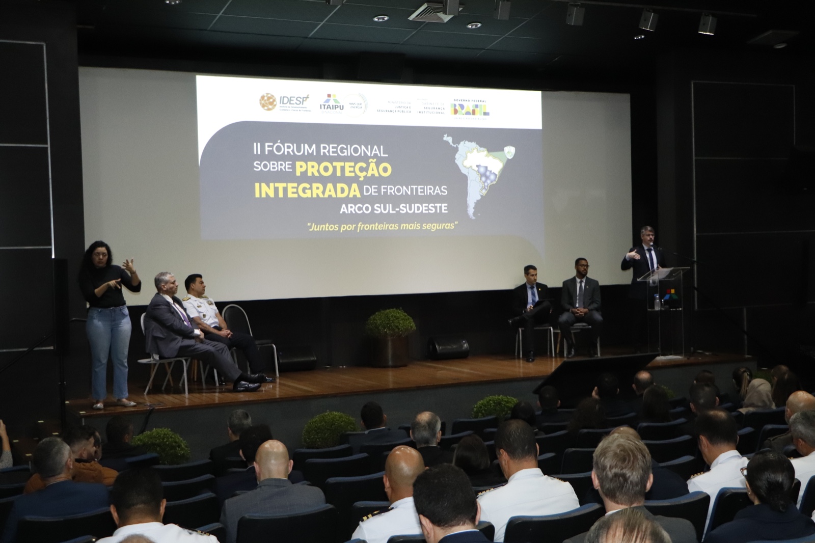 II Fórum Regional de Fronteiras encerra com foco em integração transnacional