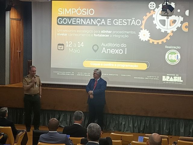 Simpósio1.jpg