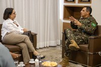 Comitiva da CAPES realiza visita institucional ao HFA