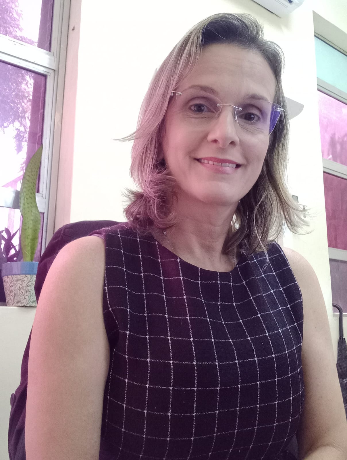 Fernanda Chrystine Do Rego Barros De Almeida Silva