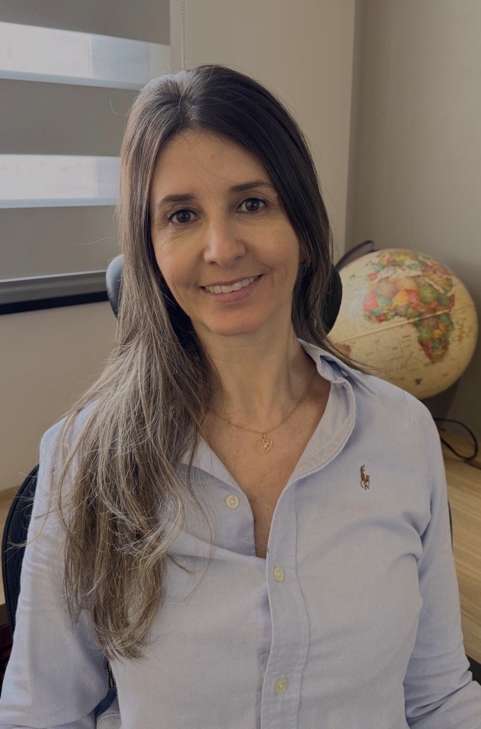 Paula Cristina dos Santos Wolff