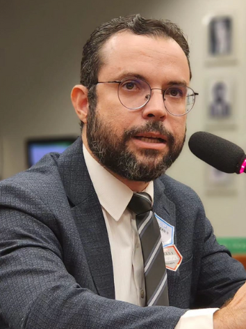 Aristóteles Homero dos Santos Cardona Júnior