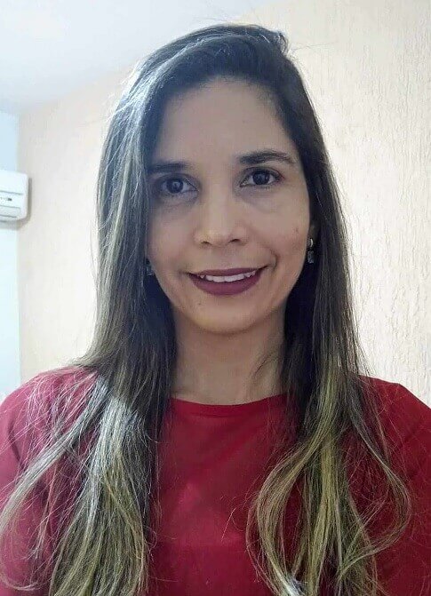 Lidiane Alves De Sá Torres.