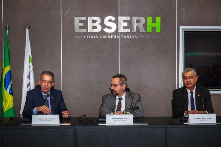 24062019---visita-ministro---12.jpg