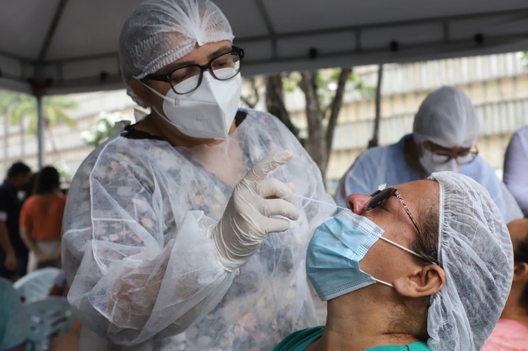 17012022 visita ministro saúde hulw 4.jpeg