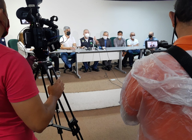 17012022 visita ministro saúde hulw 9.jpeg