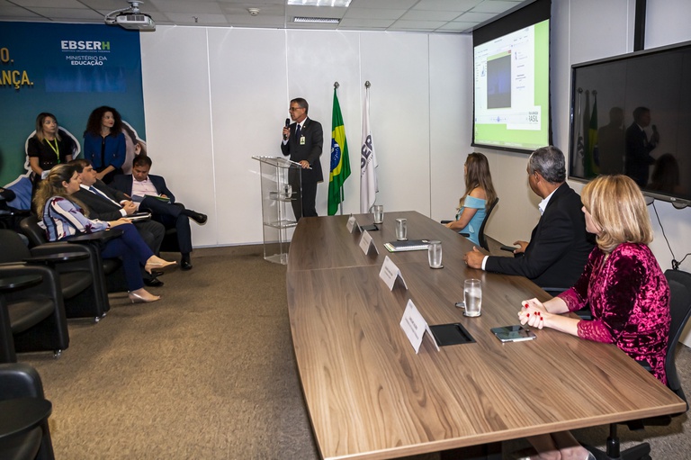 12022020 Rede Ebserh realiza 3º Fórum de Gerentes de Ensino e Pesquisa (12).jpg