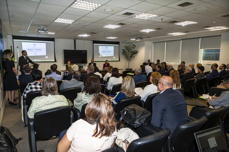 12022020 Rede Ebserh realiza 3º Fórum de Gerentes de Ensino e Pesquisa (15).jpg
