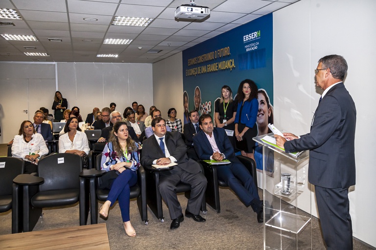 12022020 Rede Ebserh realiza 3º Fórum de Gerentes de Ensino e Pesquisa (19).jpg