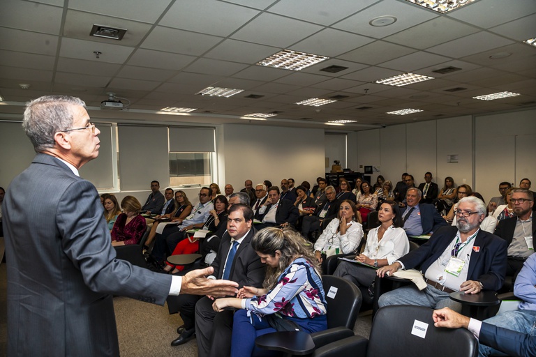 12022020 Rede Ebserh realiza 3º Fórum de Gerentes de Ensino e Pesquisa (30).jpg