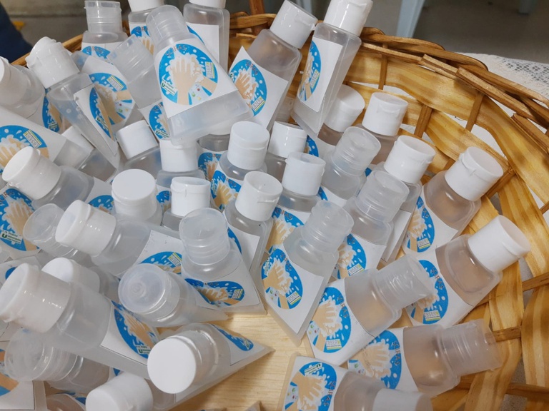 27.05.2022 _ Ação educativa no HULW sobre cultura de higienização das mãos (13).jpeg