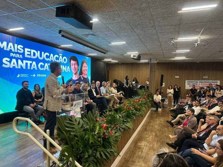 09122025 ebserh assinatura act chapecó (1).jpeg