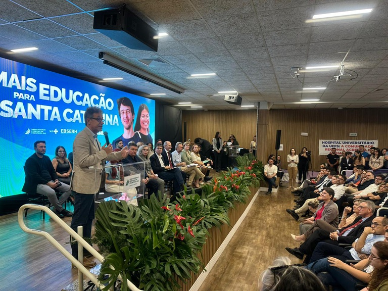 09122025 ebserh assinatura act chapecó (3).jpeg