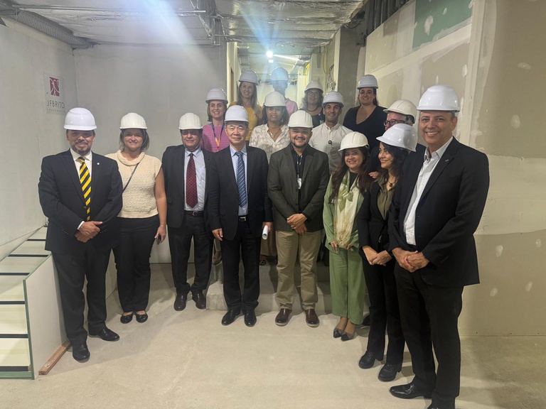 24062025 ebserh huap-uff visita ieaea medicina nuclear 0.jpeg