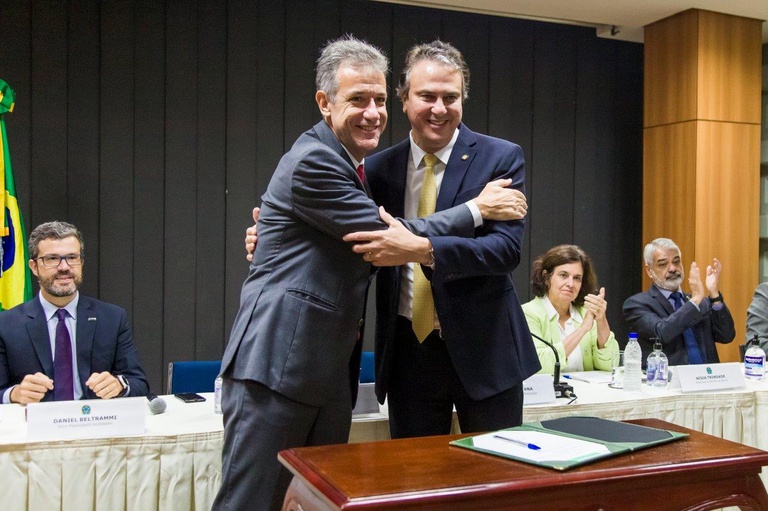 09032023 posse presidente ebserh (7).jpg