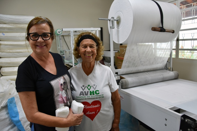 21062022 HC-UFTM doação fraldas 6.jpeg