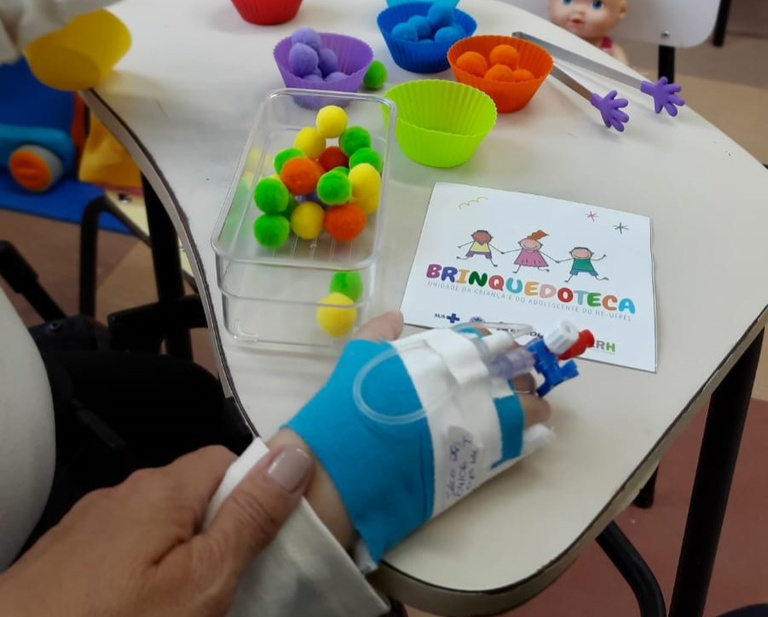 19102023 ebserh he-ufpel brinquedoteca 1.jpg