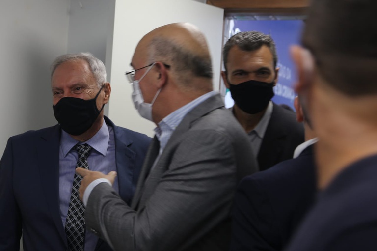 08032021 entrega obra hu-ufgd (10).jpeg