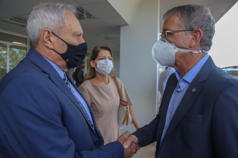 08032021 entrega obra hu-ufgd (32).jpeg