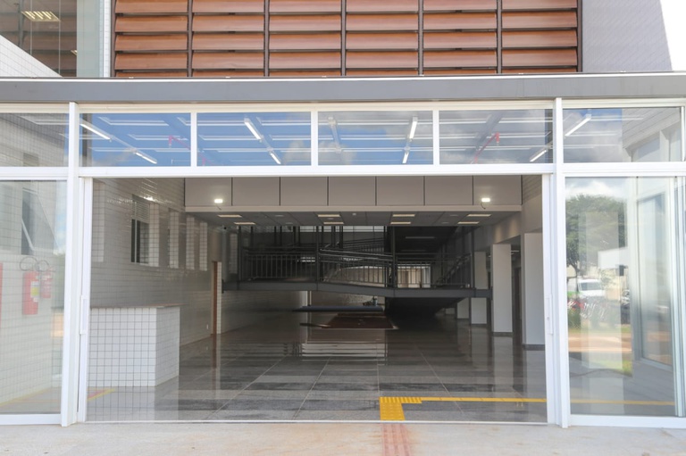 08032021 entrega obra hu-ufgd (39).jpeg