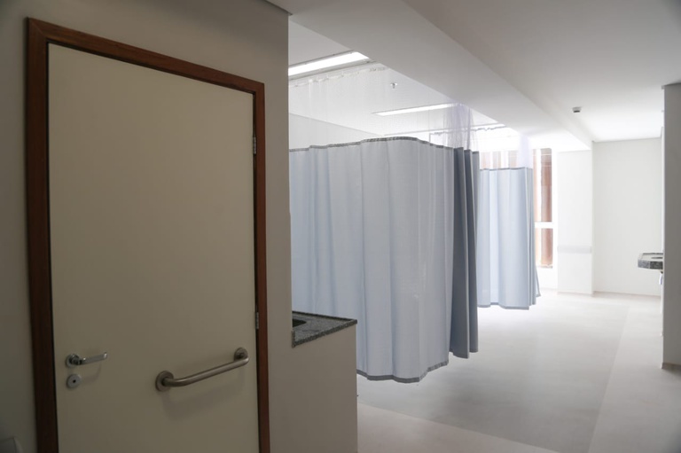 08032021 entrega obra hu-ufgd (45).jpeg