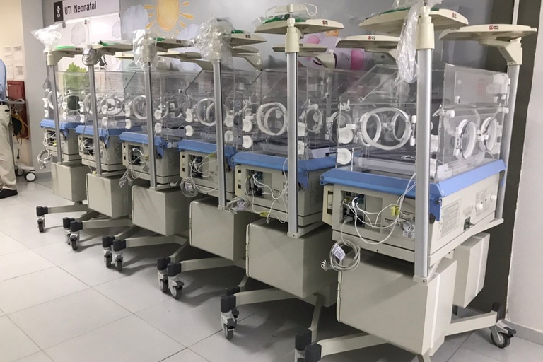 22012024 equipamentos uti neonatal hulw 1.jpg