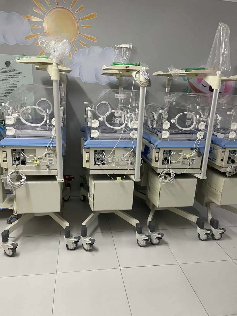 22012024 equipamentos uti neonatal hulw 3.jpeg