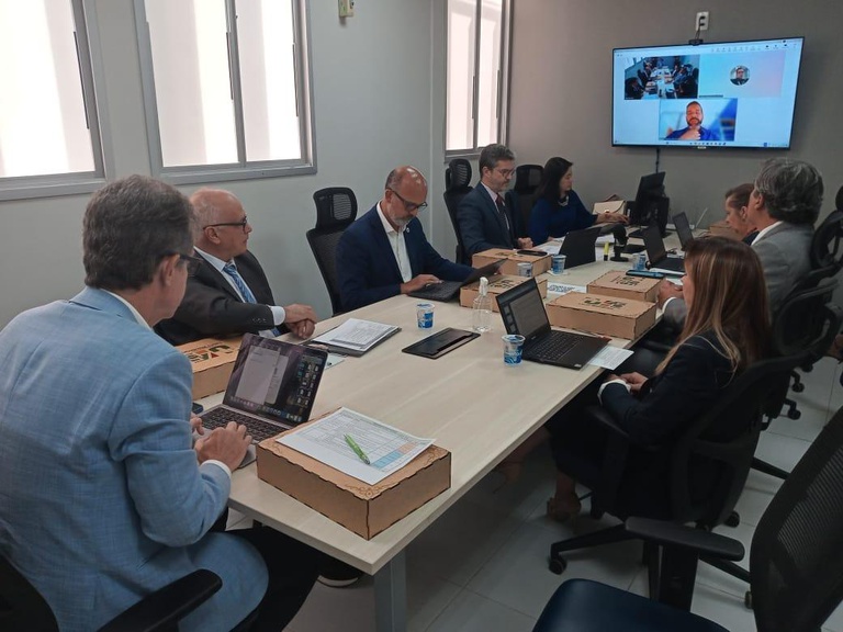 28112025 reunião conselho itinerante hulw-ufpb 1.jpeg