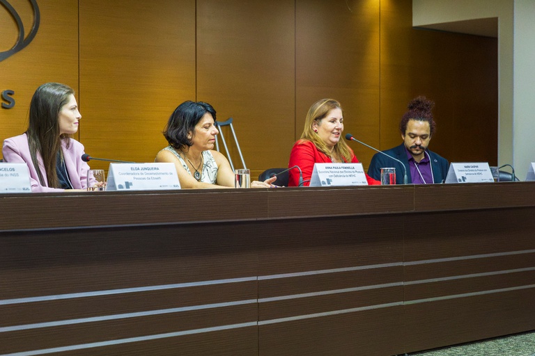 Abertura evento 4.jpg