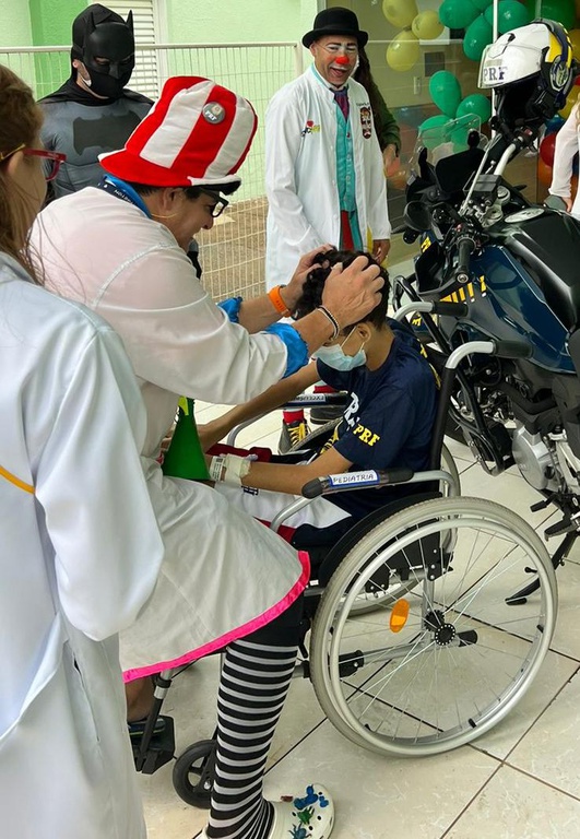 Atividades de Dia das Crianças no HUJM-UFMT