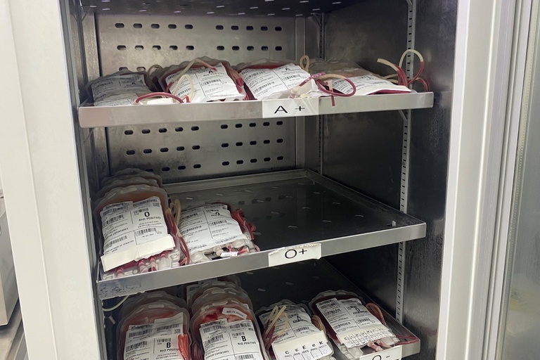 14062023 doação de sangue 1 - bolsas de sangue.jpg