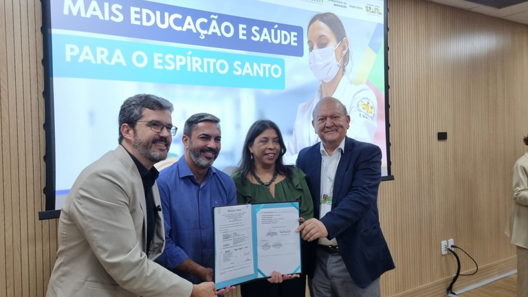 Thiago Hoffmann, Daniel Beltrammi, Sônia Victor e Lauro Vasconcellos (2).jpg