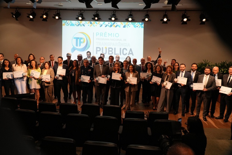 09122025 ebserh selo diamante tcu 4.jpg