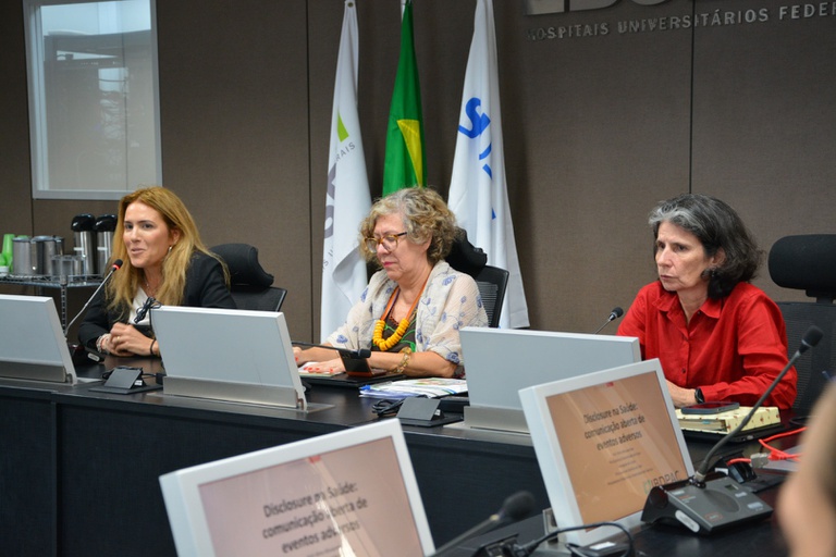 16102025 ebserh disclosure palestra (11).JPG