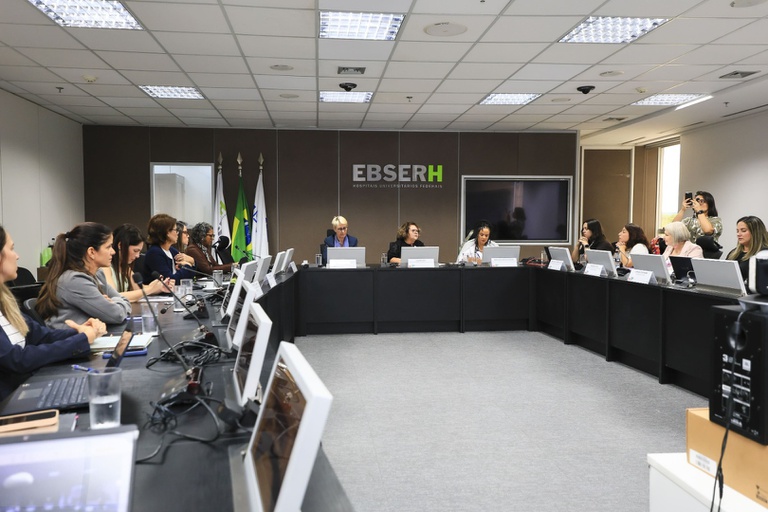 090326 Ebserh Dia da mulher-31 (0).jpg