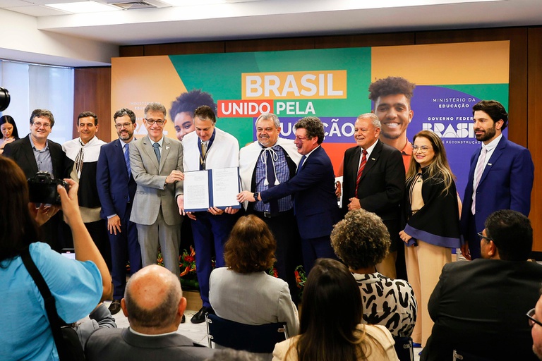 25-04-2024 Evento MEC-16.jpg