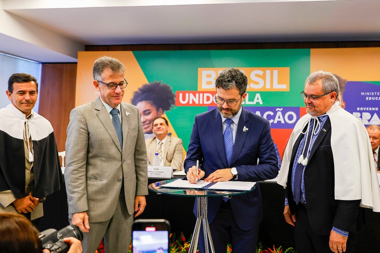 25-04-2024 Evento MEC-18.jpg