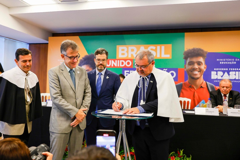 25-04-2024 Evento MEC-19.jpg