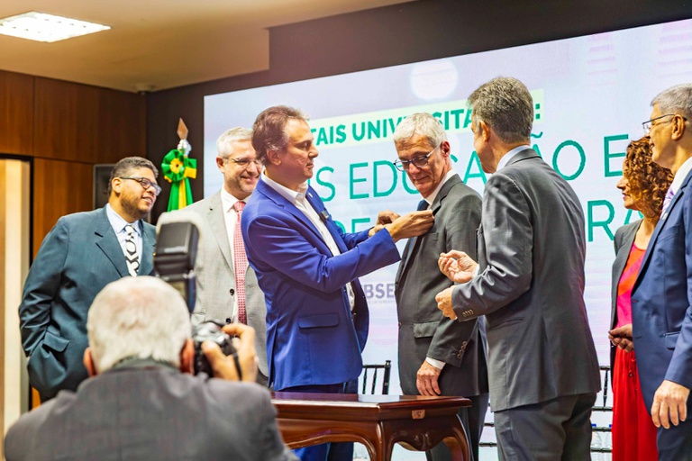 06-06-2024 Assinatura UFRJ-30.jpg