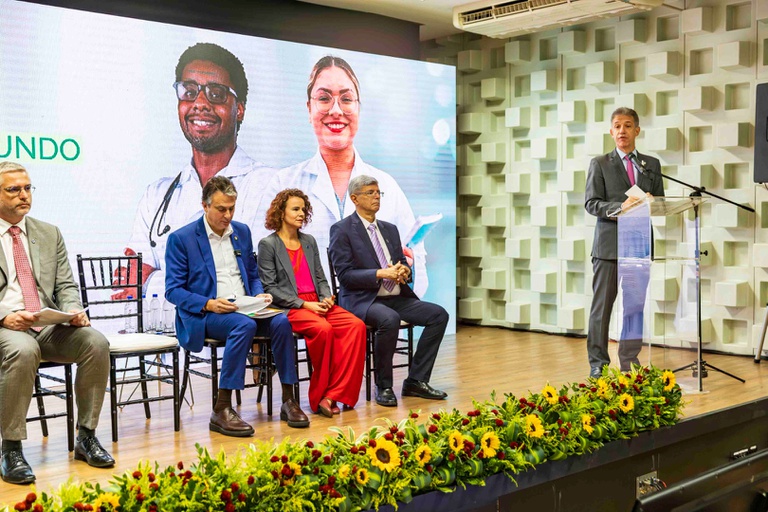 06-06-2024 Assinatura UFRJ-33.jpg