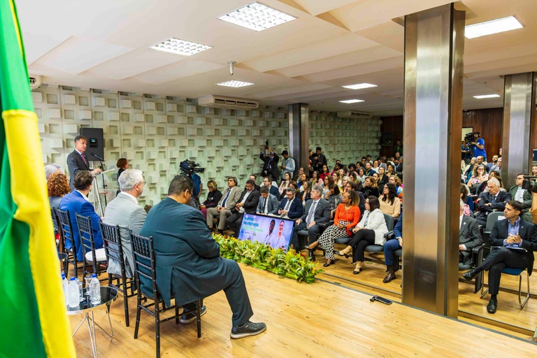 06-06-2024 Assinatura UFRJ-36.jpg