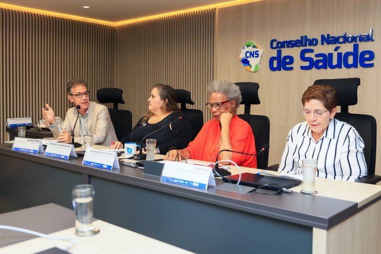 12122025 ebserh seminário cns  (6).jpg