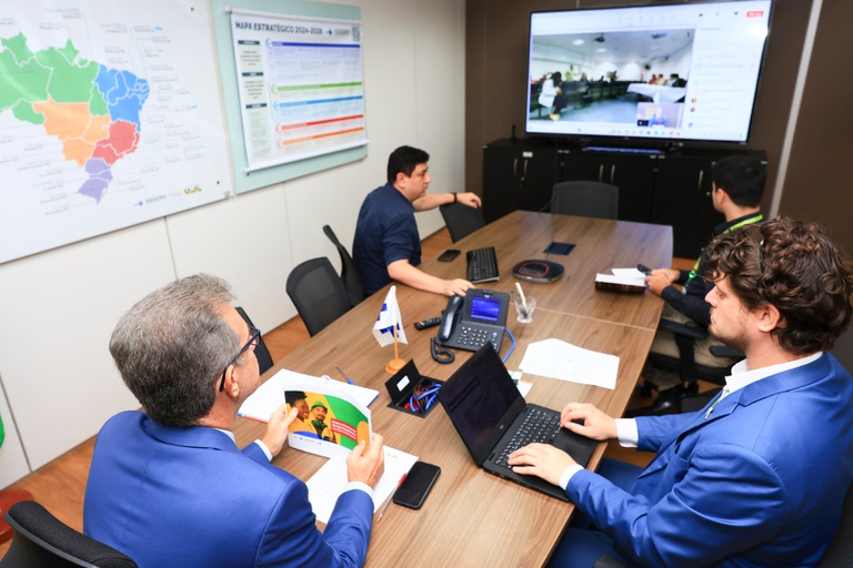 28042025 ebserh hu-ufjf lançamento edital 2.jpg