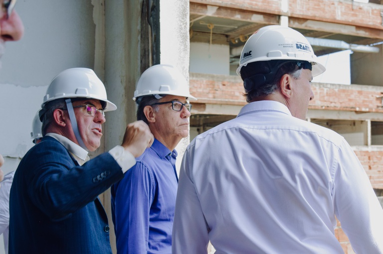 16032026 ebserh hu-ufjf visita obras (8).jpeg