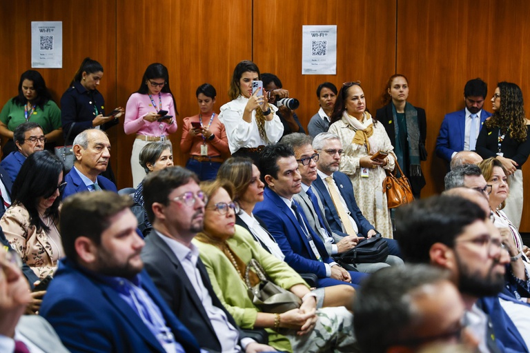 17072024 ebserh posse comissão nacional de residência 2.jpg
