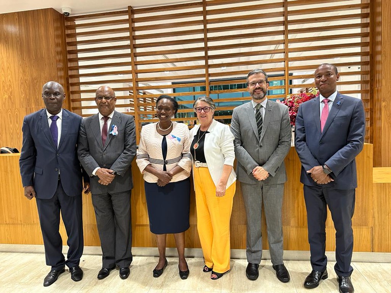 17112023 ebserh visita angola (6).jpeg