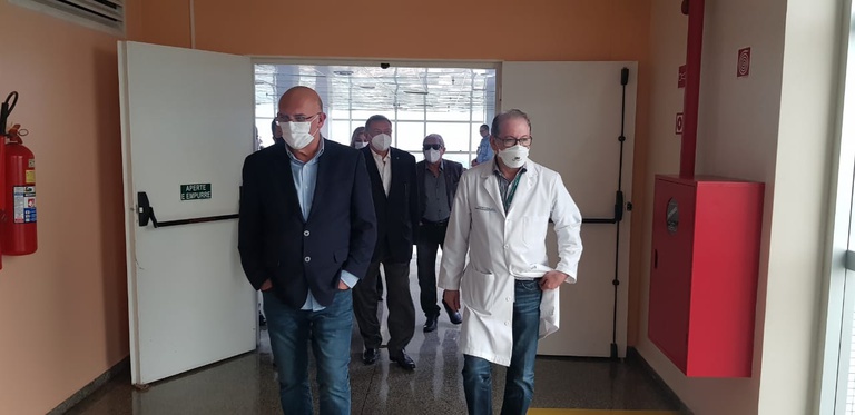 13082021 visita ministro hugv (5).jpeg