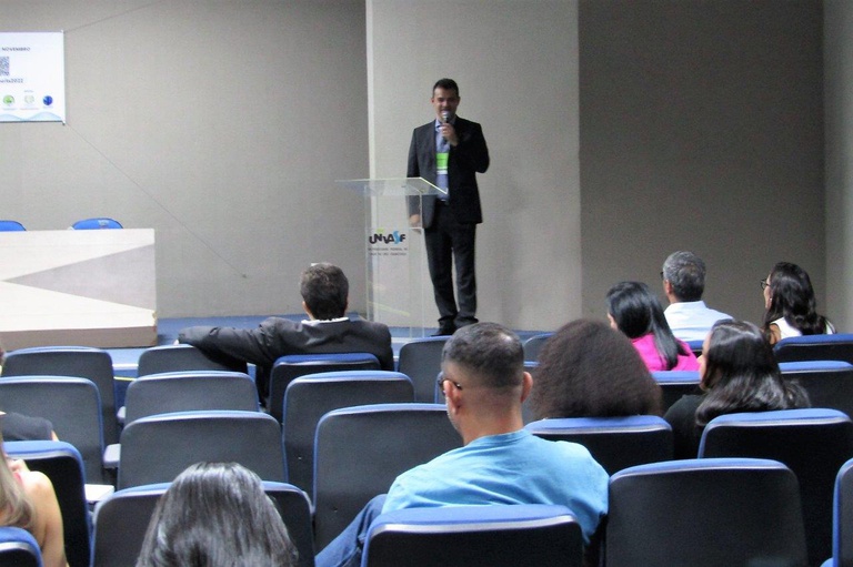 22112022 encontro pesquisa hu-univasf (4).JPG