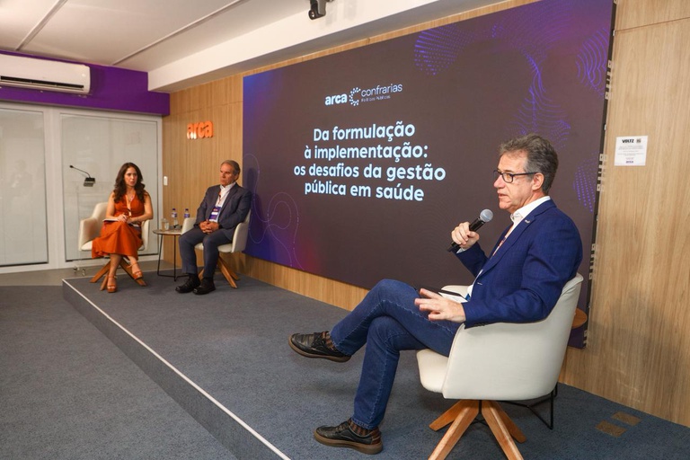 Encontro discute os desafios na formulação e na implementação de políticas públicas de saúde