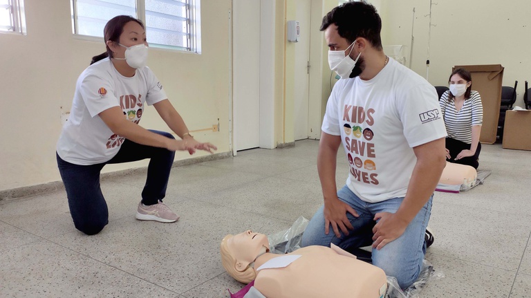 Treinamento é importante para que mais pessoas estejam capacitadas a agir de maneira adequada e salvar vidas em situações de emergência
